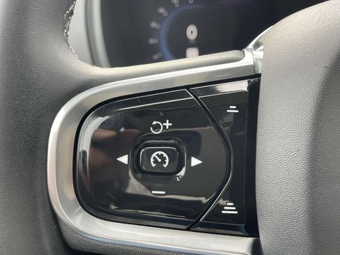 Used 2023 Volvo XC90 T8 Plus image 25