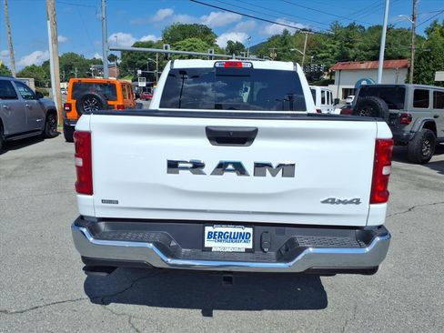 New 2026 RAM 1500 Tradesman AWD/4WD image 5