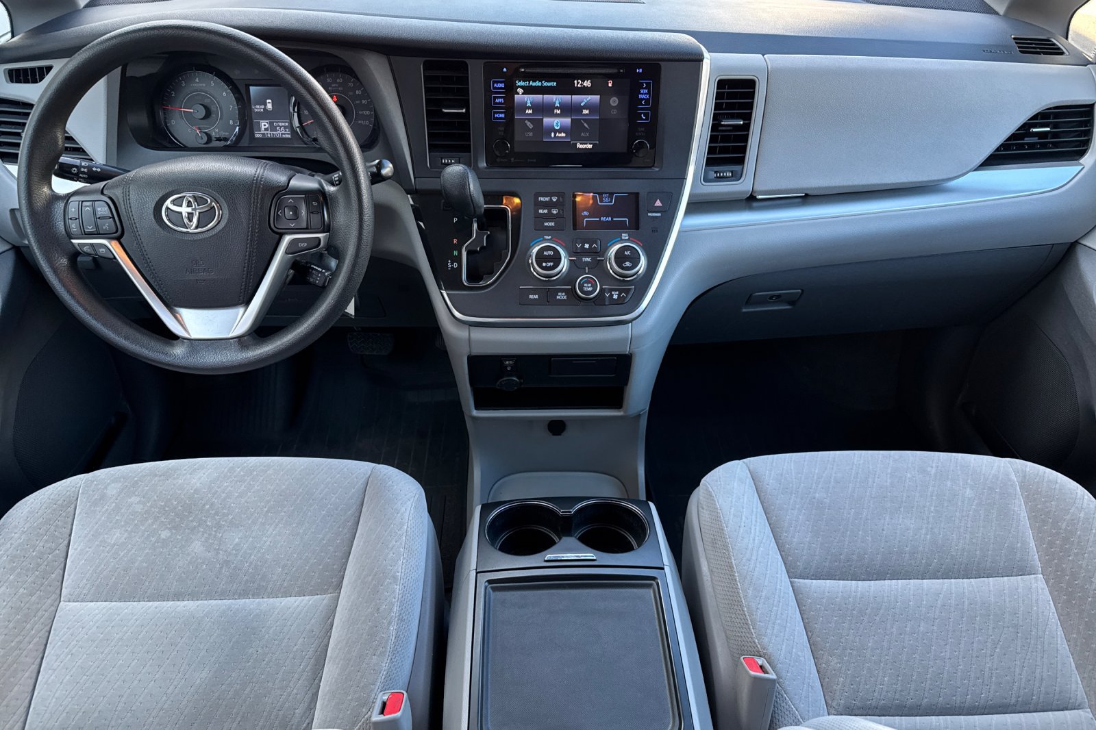 Used 2017 Toyota Sienna LE FWD image 13
