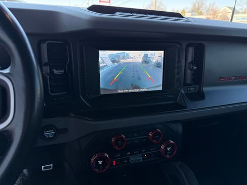 Used 2021 Ford Bronco Big Bend w/ Sasquatch Package image 48