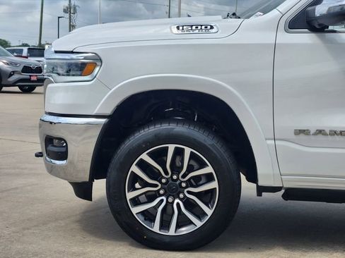 Used 2025 RAM 1500 Limited AWD/4WD image 8