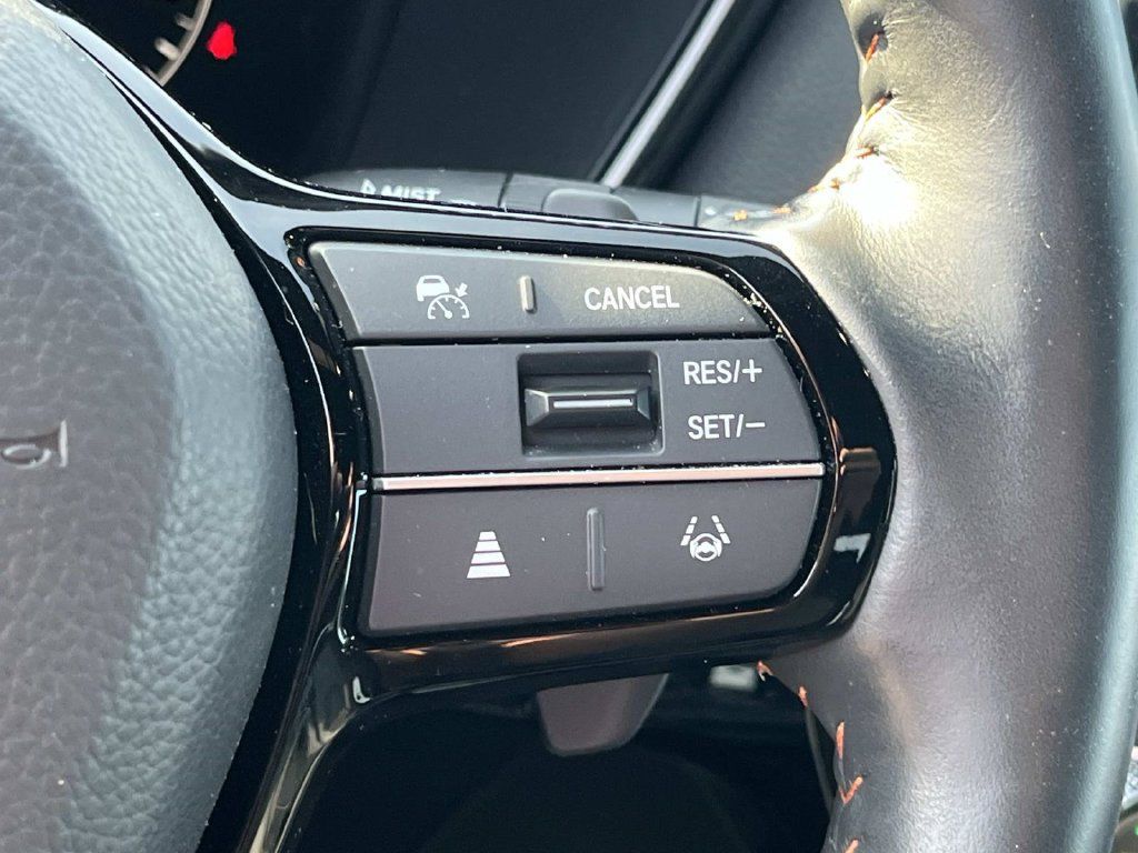 Used 2025 Honda CR-V Sport Touring image 38