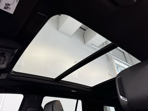 Used 2021 Cadillac Escalade Sport w/ Driver Assist Tech Package image 6