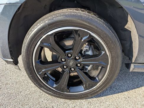 Used 2023 Ford Expedition Max Limited AWD/4WD image 16