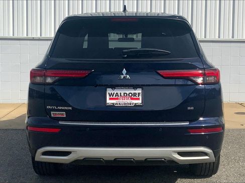 Used 2022 Mitsubishi Outlander SE AWD/4WD image 5