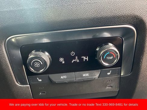 Used 2025 Chevrolet Tahoe Premier AWD/4WD image 44