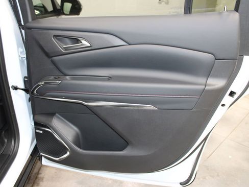 New 2026 Chevrolet Traverse RS FWD image 33