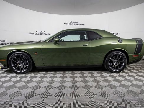 Used 2022 Dodge Challenger R/T Scat Pack w/ Plus Package RWD image 10