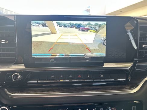 Certified 2025 GMC Sierra 1500 Elevation image 33