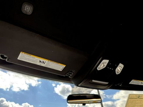 Used 2022 RAM 3500 Tradesman image 28