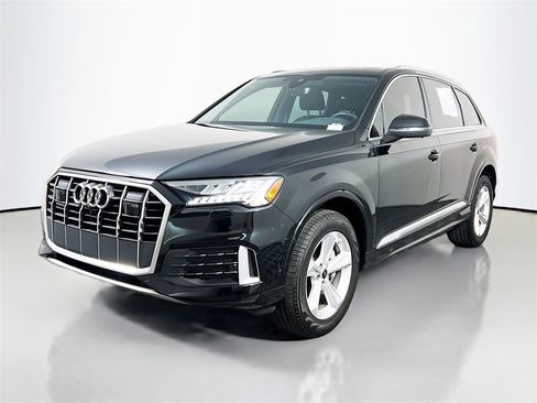Used 2023 Audi Q7 2.0T Premium Plus w/ Premium Plus Package image 3