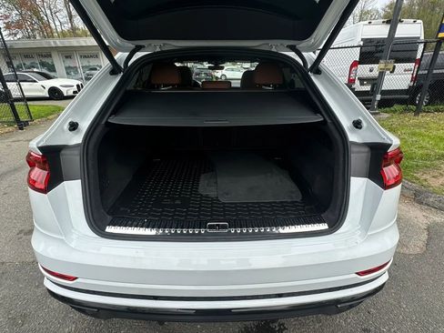 Used 2021 Audi Q8 Premium Plus w/ Premium Plus Package AWD/4WD image 27