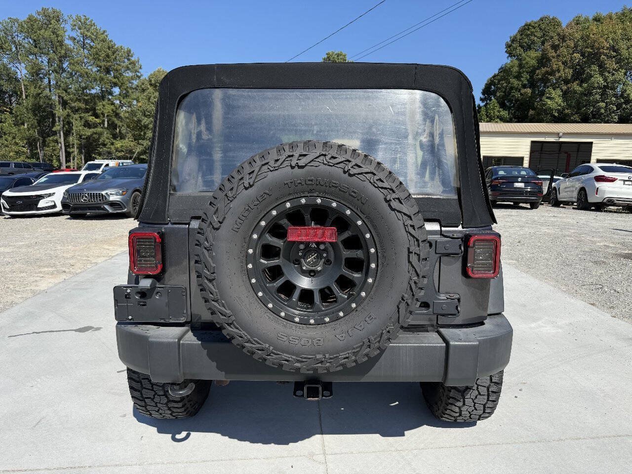 Used 2017 Jeep Wrangler Unlimited Sport w/ Max Tow Package AWD/4WD image 6