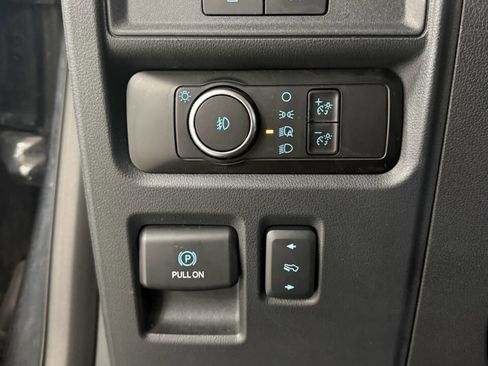 Used 2023 Ford Expedition Max Limited image 14