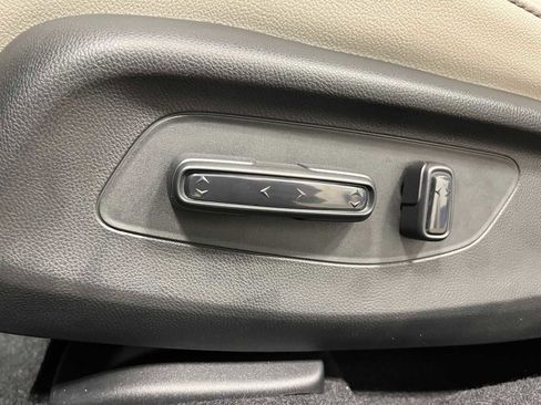 New 2026 Honda HR-V EX-L image 14