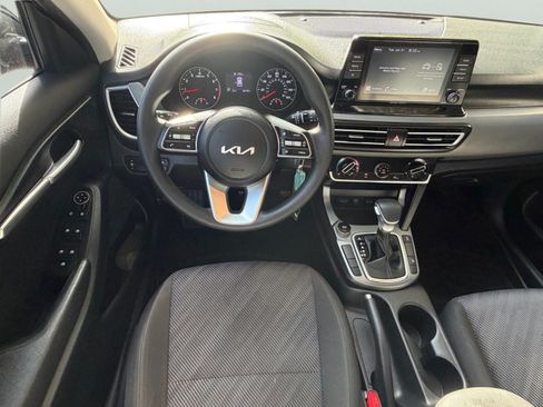 Certified 2023 Kia Seltos LX AWD/4WD image 30