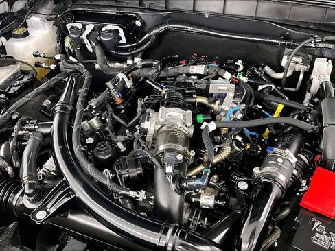 Certified 2023 Ford Bronco Wildtrak AWD/4WD image 34