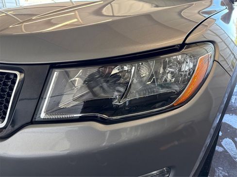 Used 2020 Jeep Compass Limited image 16