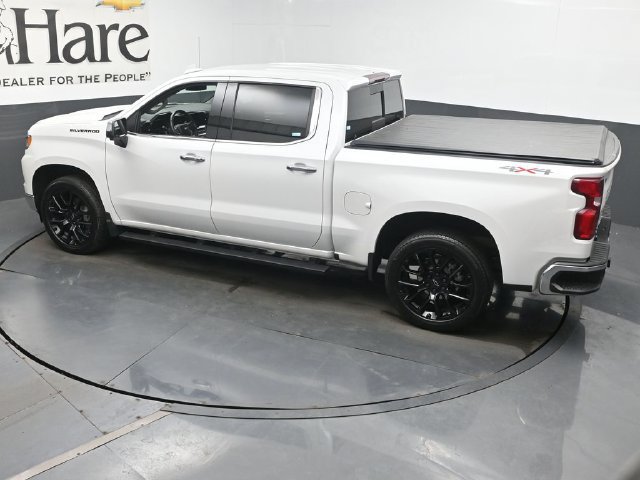 Used 2023 Chevrolet Silverado 1500 LTZ w/ LTZ Convenience Package II AWD/4WD image 45