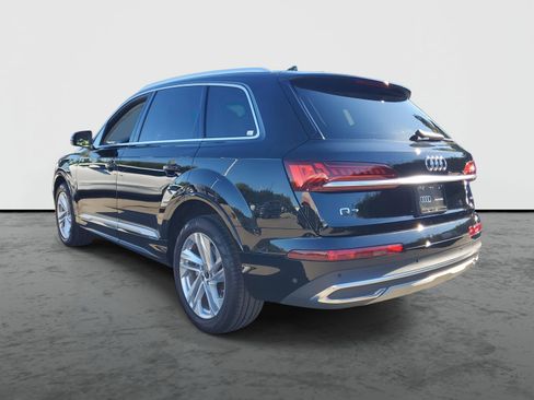 Used 2023 Audi Q7 3.0T Premium w/ Convenience Package image 3