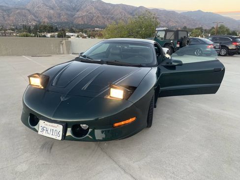 Used 1994 Pontiac Firebird Coupe image 18