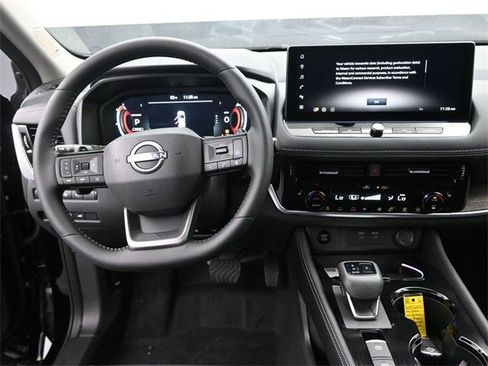 New 2026 Nissan Rogue Platinum w/ Platinum Premium Package image 11