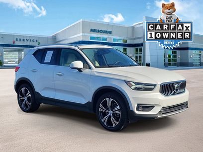 Used 2022 Volvo XC40 T4 Inscription w/ Protection Package
