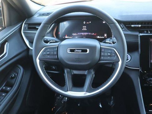 New 2024 Jeep Grand Cherokee L Laredo AWD/4WD image 13