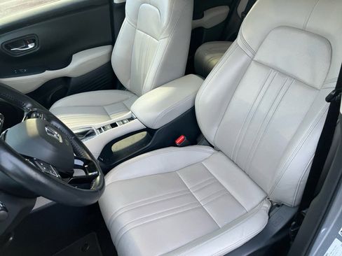 Used 2024 Honda HR-V EX-L image 33