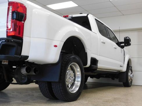 Used 2024 Ford F450 Lariat w/ Lariat Ultimate Package AWD/4WD image 90