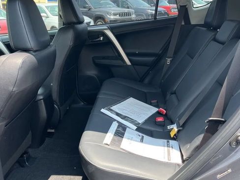 Used 2013 Toyota RAV4 Limited AWD/4WD image 26