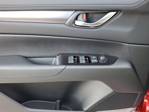 New 2025 MAZDA CX-5 AWD 2.5 S w/ Preferred Package image 9