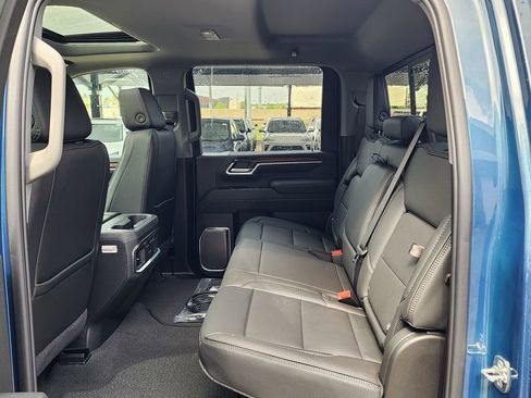 New 2026 GMC Sierra 2500 Denali w/ Denali Reserve Package AWD/4WD image 43