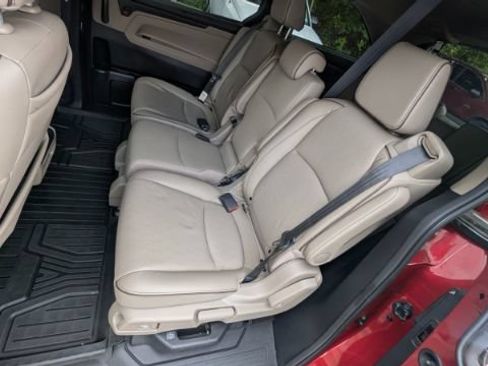 Used 2022 Honda Odyssey Elite image 19
