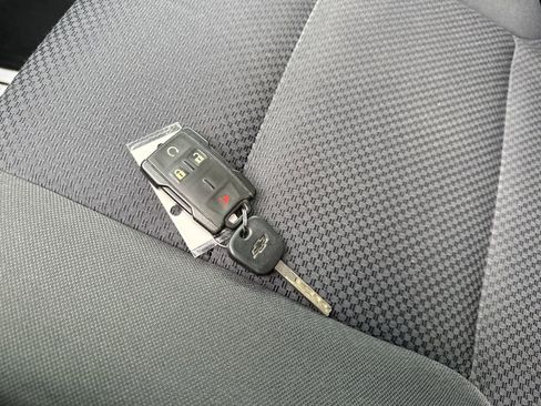 Used 2018 Chevrolet Silverado 1500 LT w/ All Star Edition image 74