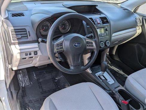 Used 2015 Subaru Forester 2.5i Premium AWD/4WD image 10