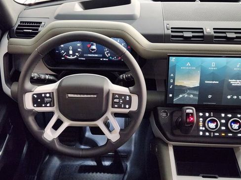 New 2026 Land Rover Defender 110 X-Dynamic SE image 26