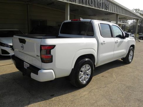 Used 2024 Nissan Frontier SV w/ SV Convenience Package image 7