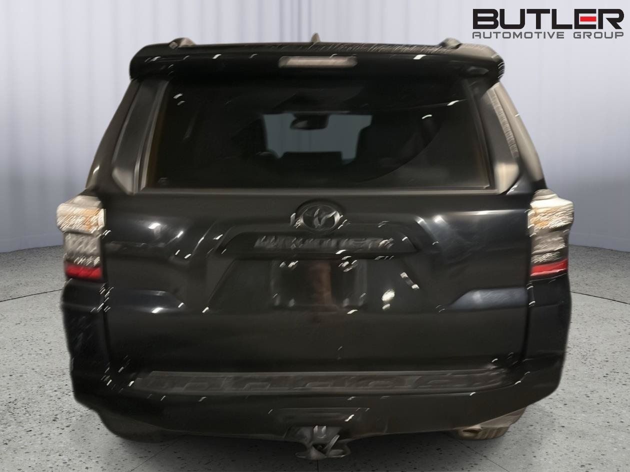 Certified 2024 Toyota 4Runner SR5 Premium RWD image 9