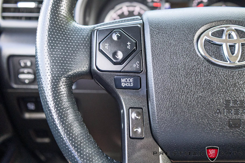 Used 2023 Toyota 4Runner TRD Off-Road Premium w/ Off Road Premium Plus Package AWD/4WD image 29