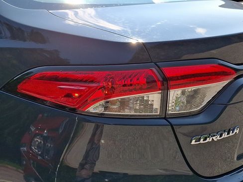 Used 2024 Toyota Corolla LE FWD image 10