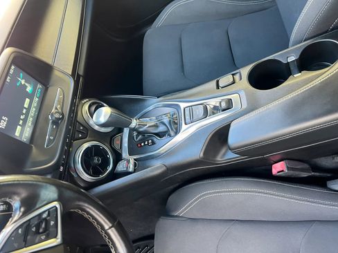 Used 2018 Chevrolet Camaro LT w/ RS Package RWD image 16