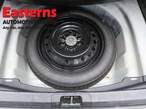 Used 2024 Toyota Camry SE FWD image 21