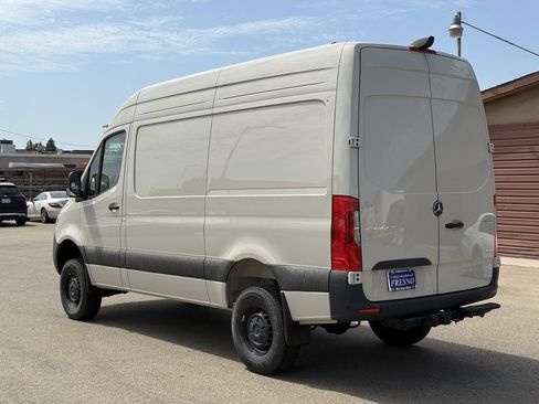 New 2025 Mercedes-Benz Sprinter 2500 image 2