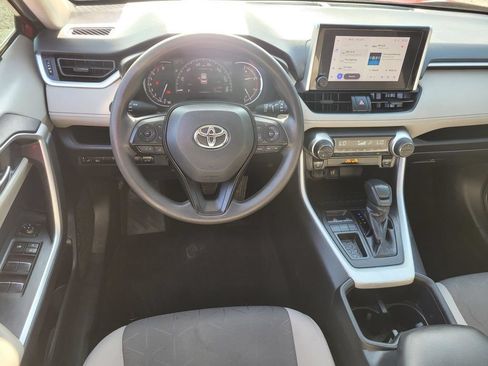 Used 2023 Toyota RAV4 XLE w/ Convenience Package FWD image 14