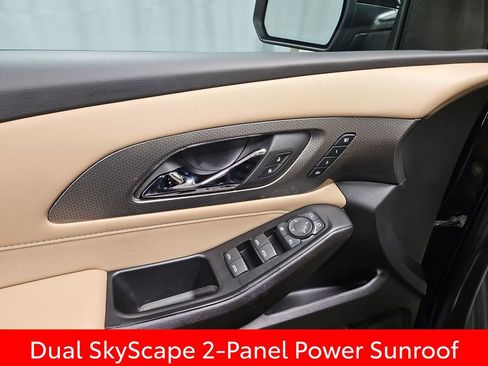 Used 2023 Chevrolet Traverse Premier w/ LPO, Cargo Package image 12
