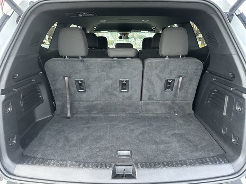 Certified 2025 GMC Acadia Elevation image 33