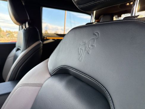 Used 2021 Ford Bronco Wildtrak image 50