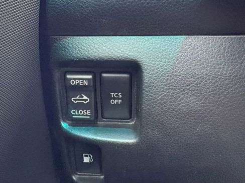 Used 2006 Nissan 350Z Touring RWD image 25