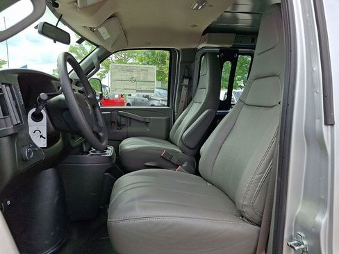 New 2026 Chevrolet Express 2500 Extended w/ Driver Convenience Package RWD image 9
